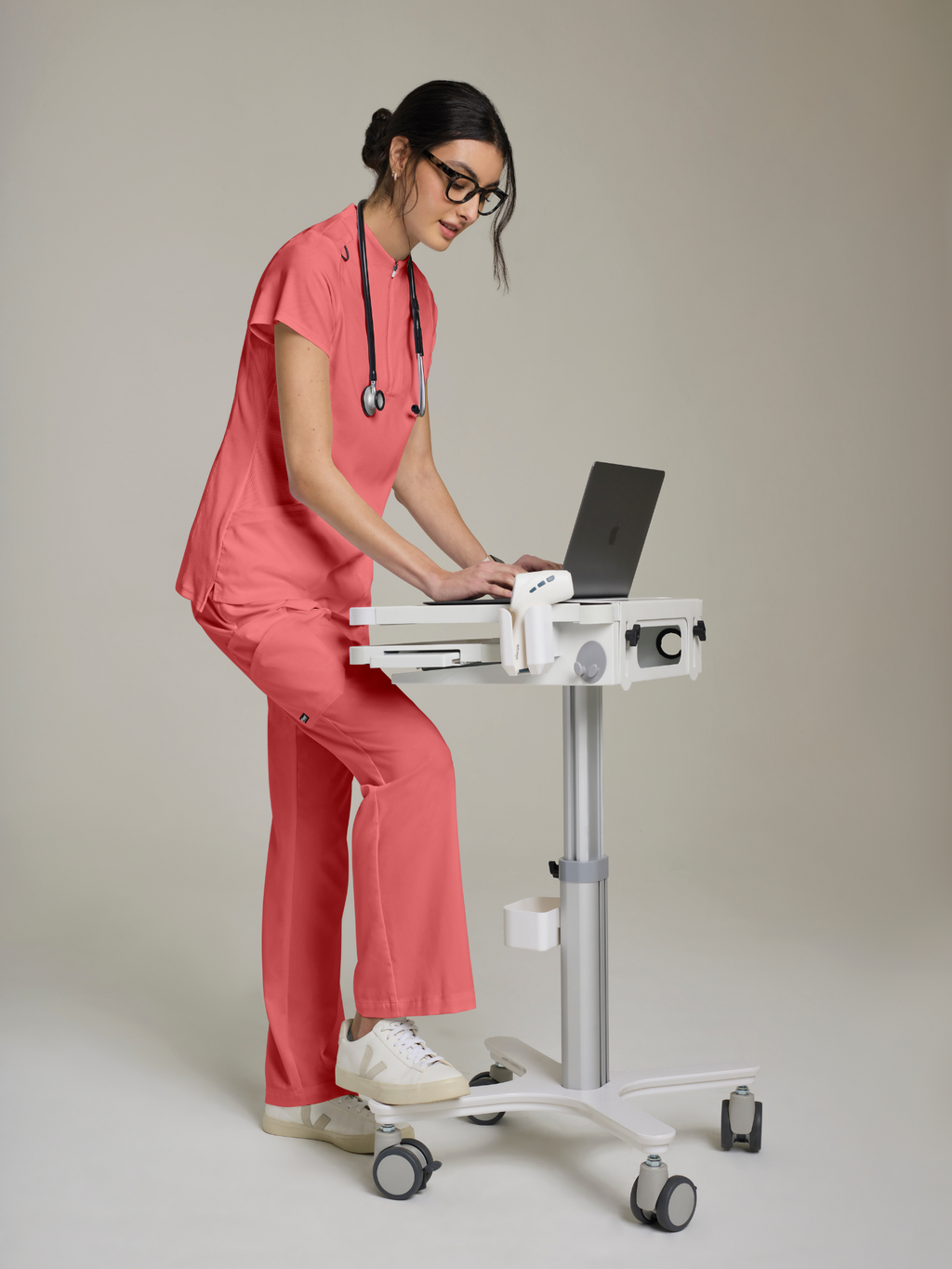 Grey’s Anatomy™ Scrubs Spandex Kristi Coral