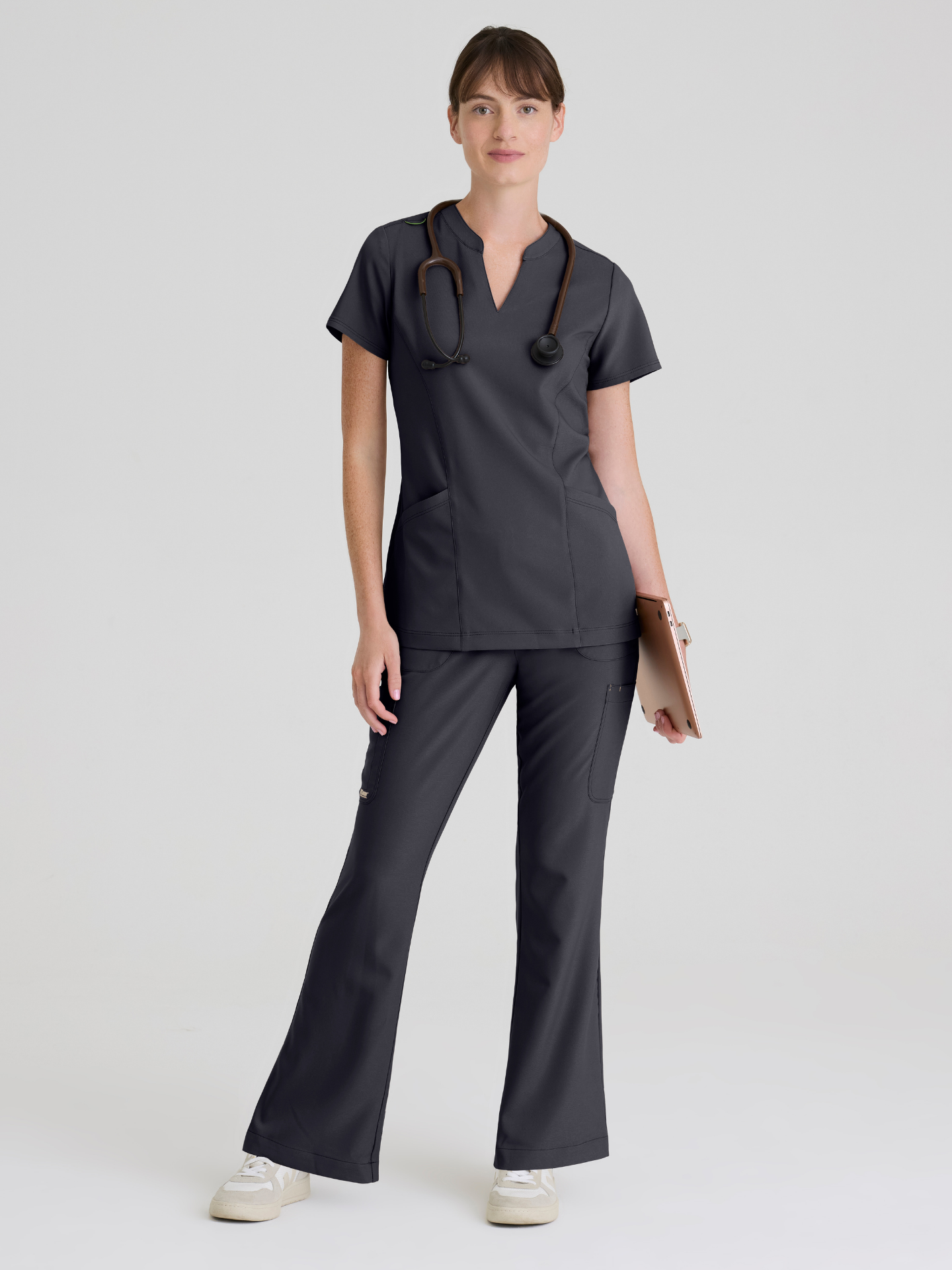 Grey’s Anatomy™ Scrubs Sky Flare Mujer Steel
