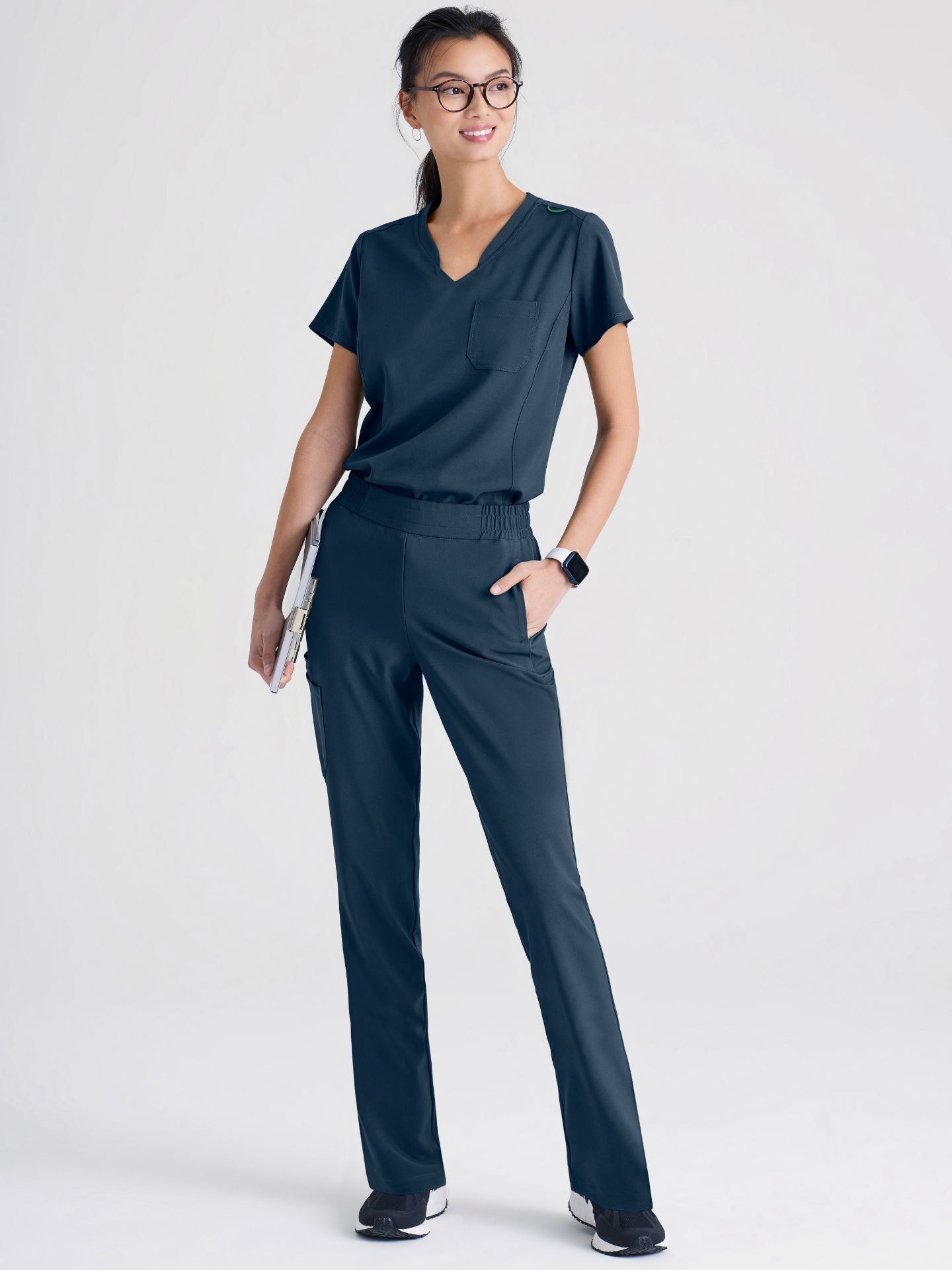 Grey’s Anatomy™ Scrubs Evolve Sway Mujer Steel