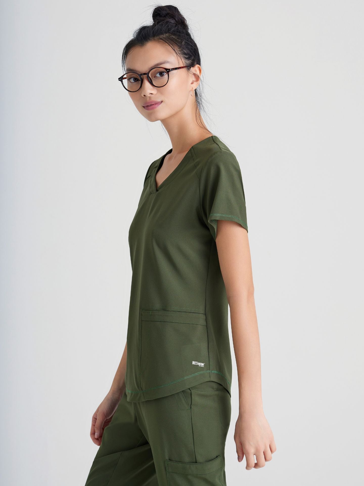 Grey’s Anatomy™ Scrubs Evolve Rhythm Mujer Fern