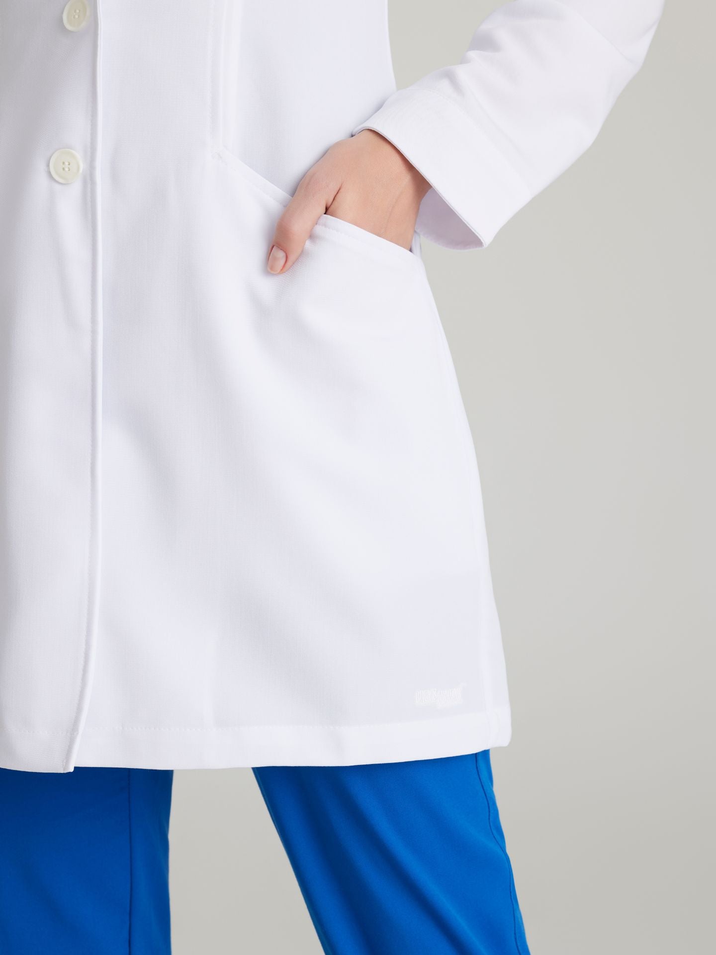 Bata Médica Grey's Anatomy™ Signature Eve Puritan