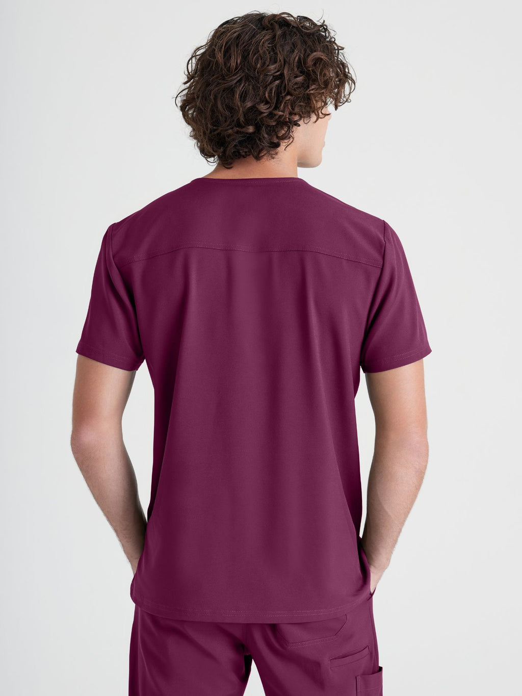 Grey’s Anatomy™ Scrubs Evolve Hombre Wine