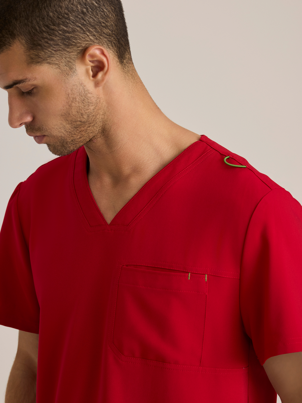 Grey’s Anatomy™ Scrubs Evolve Hombre