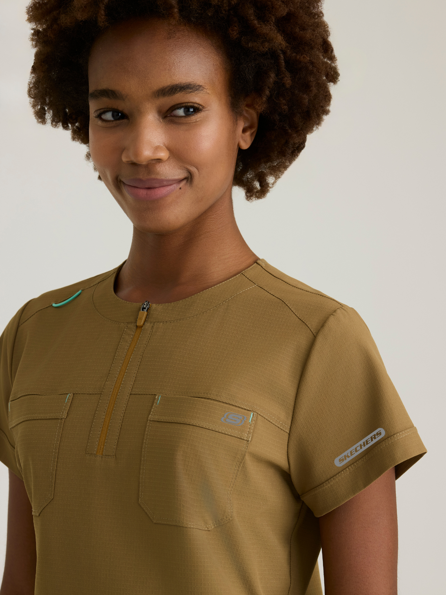 Skechers™ Ripstop Scrubs Mujer Duffle
