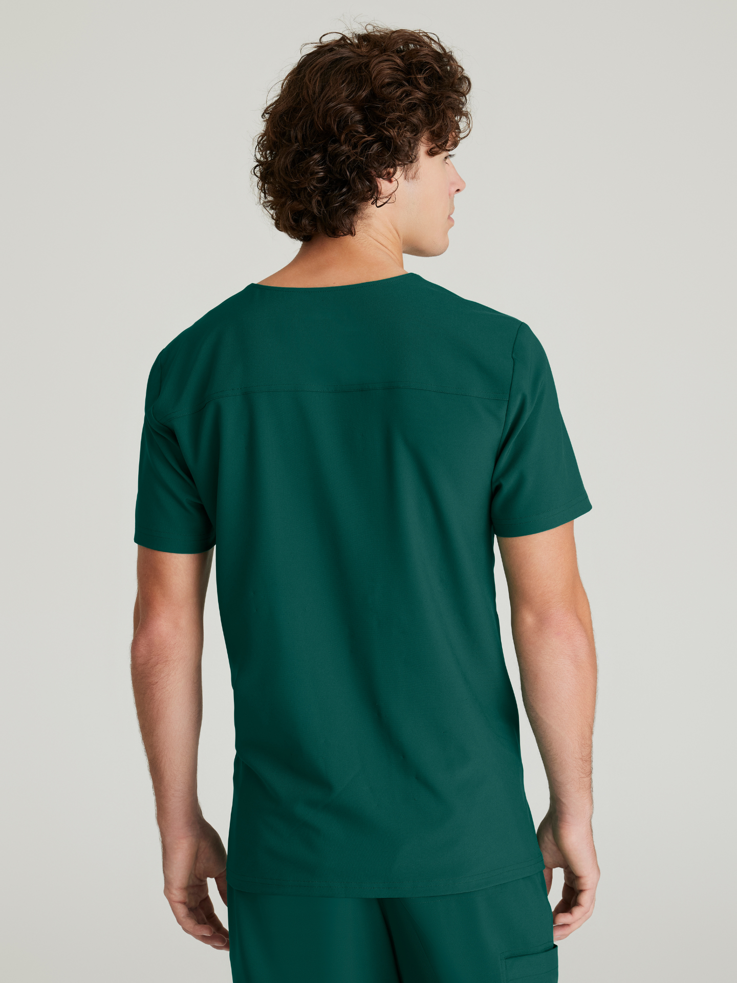 Grey’s Anatomy™ Scrubs Evolve Hombre Hunter Green