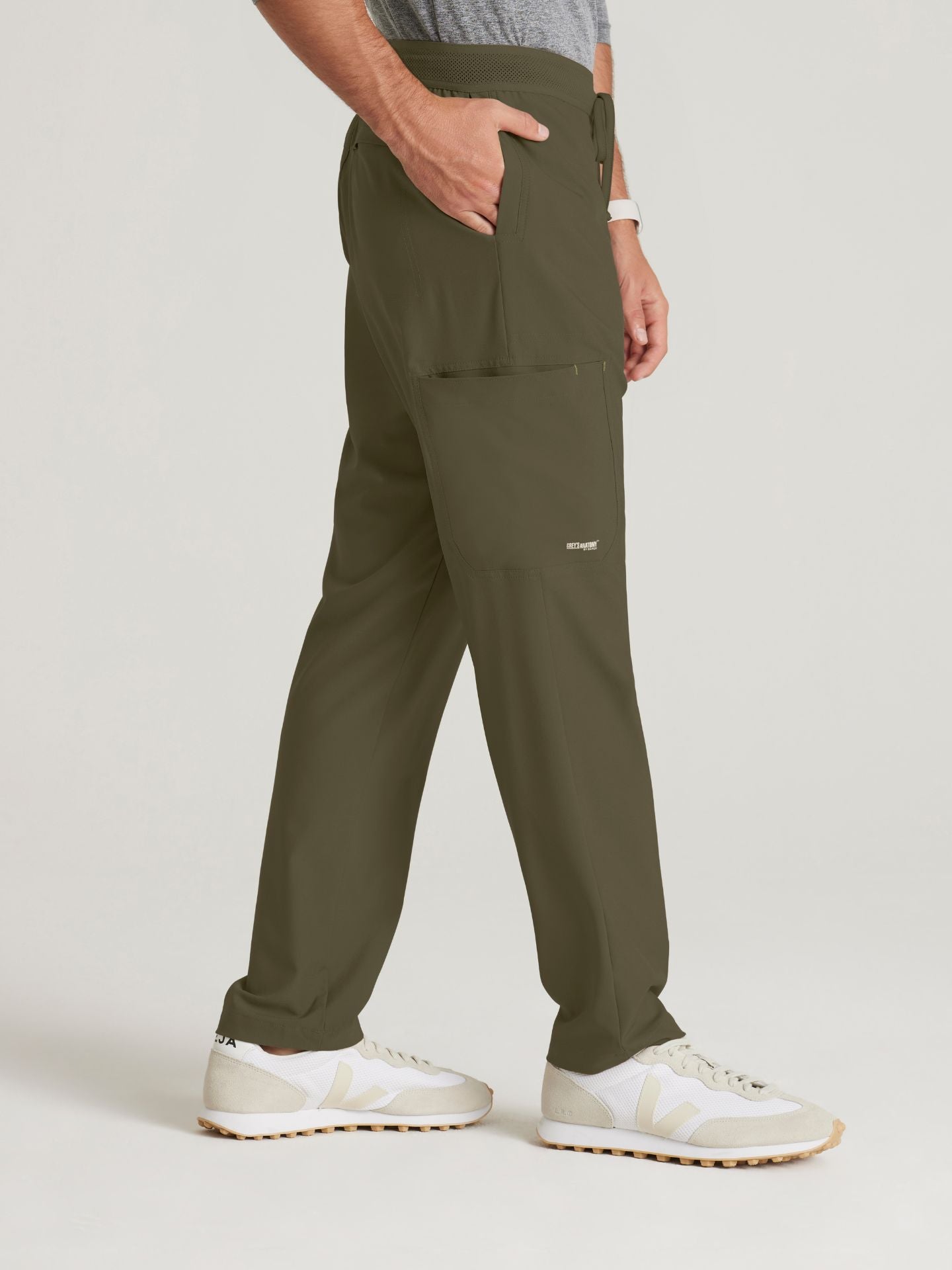 Grey’s Anatomy™ Scrubs Evolve Hombre Fern