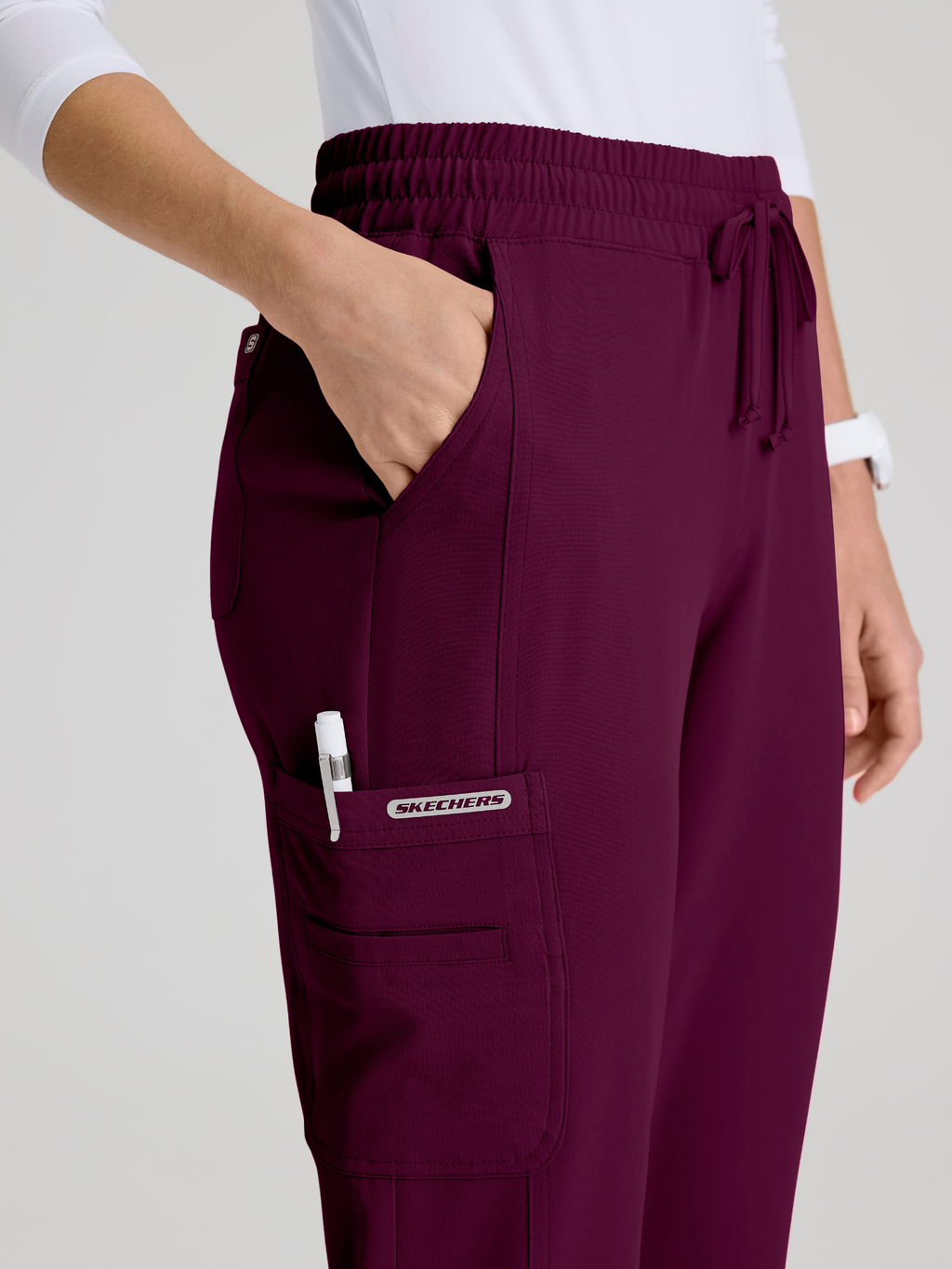 Skechers™ Scrubs Coast Mujer Wine