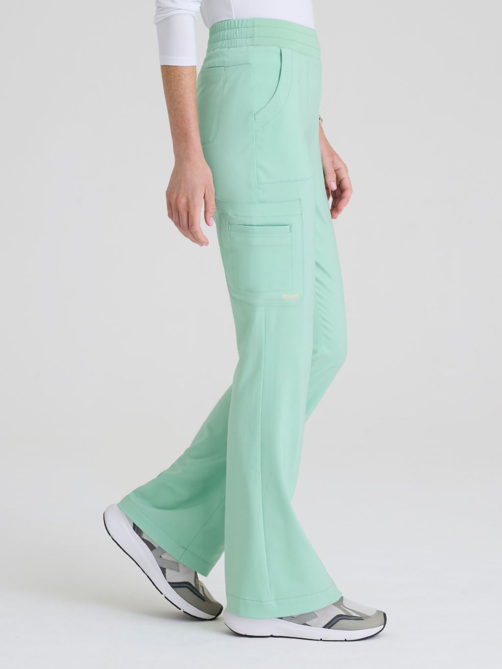Grey’s Anatomy™ Scrubs Sky Flare Mujer Soft Melon