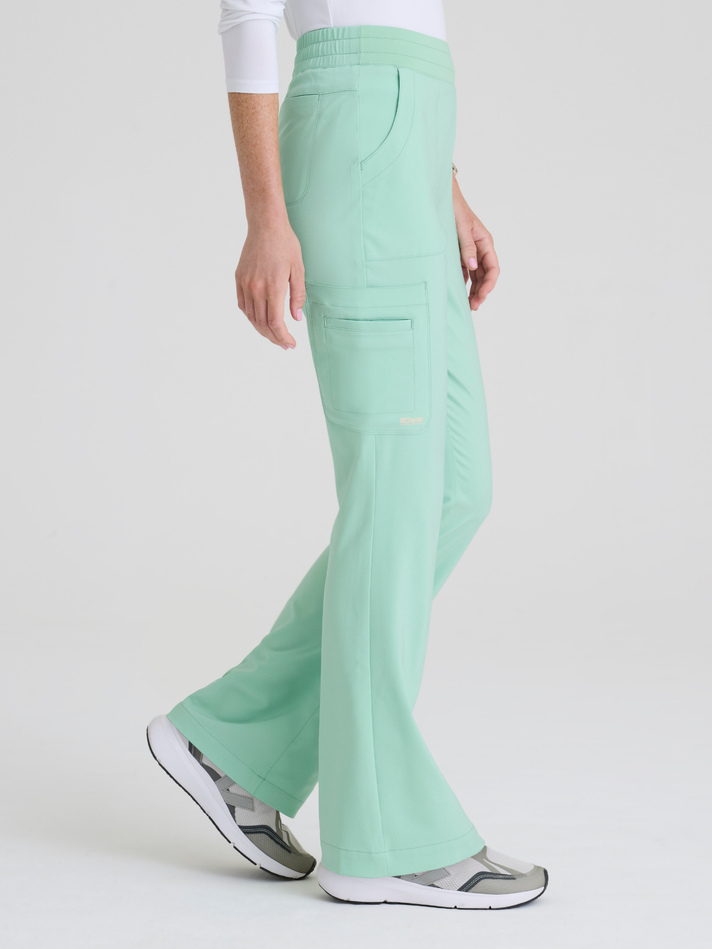 Grey’s Anatomy™ Scrubs Sky Flare Mujer Soft Melon