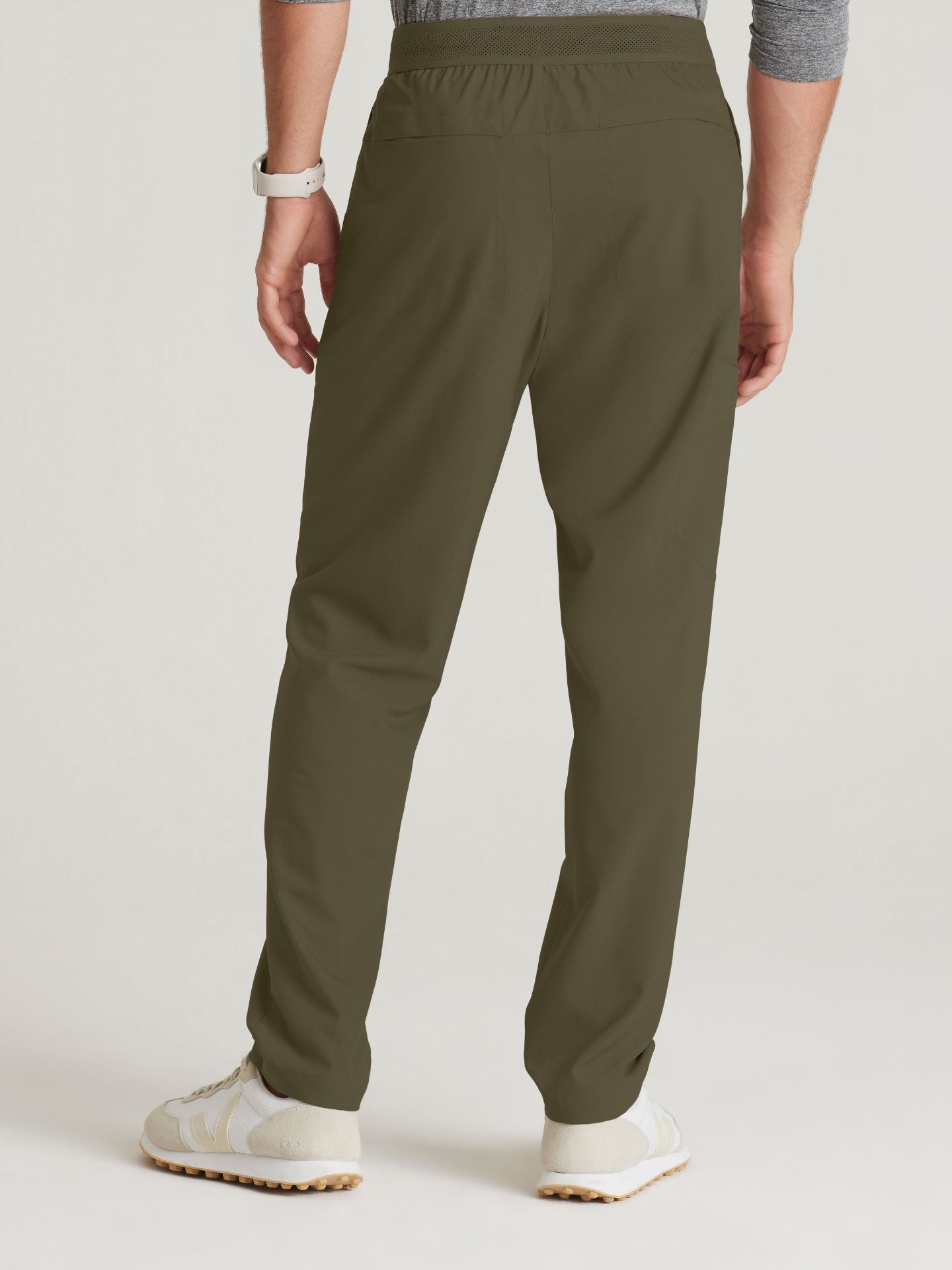 Grey’s Anatomy™ Scrubs Evolve Hombre Fern