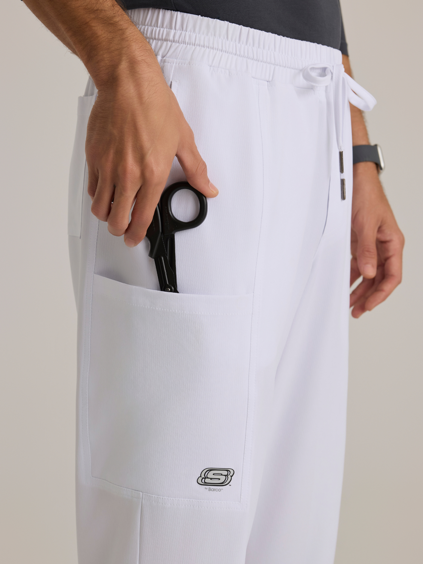 Skechers™ Scrubs Thesis Hombre White