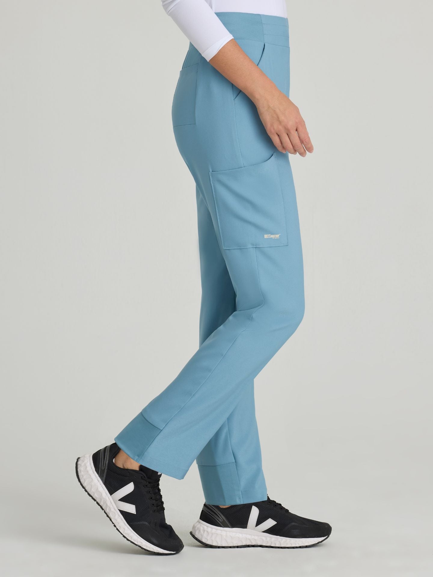 Grey’s Anatomy™ Scrubs Evolve Sway Mujer Ocean Mist