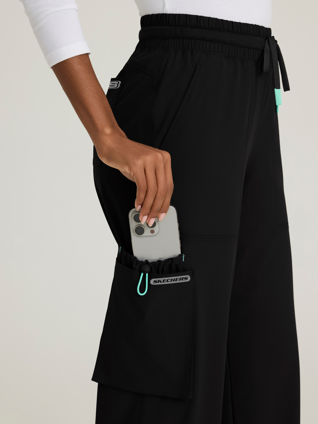 Skechers™ Ripstop Scrubs Mujer Black