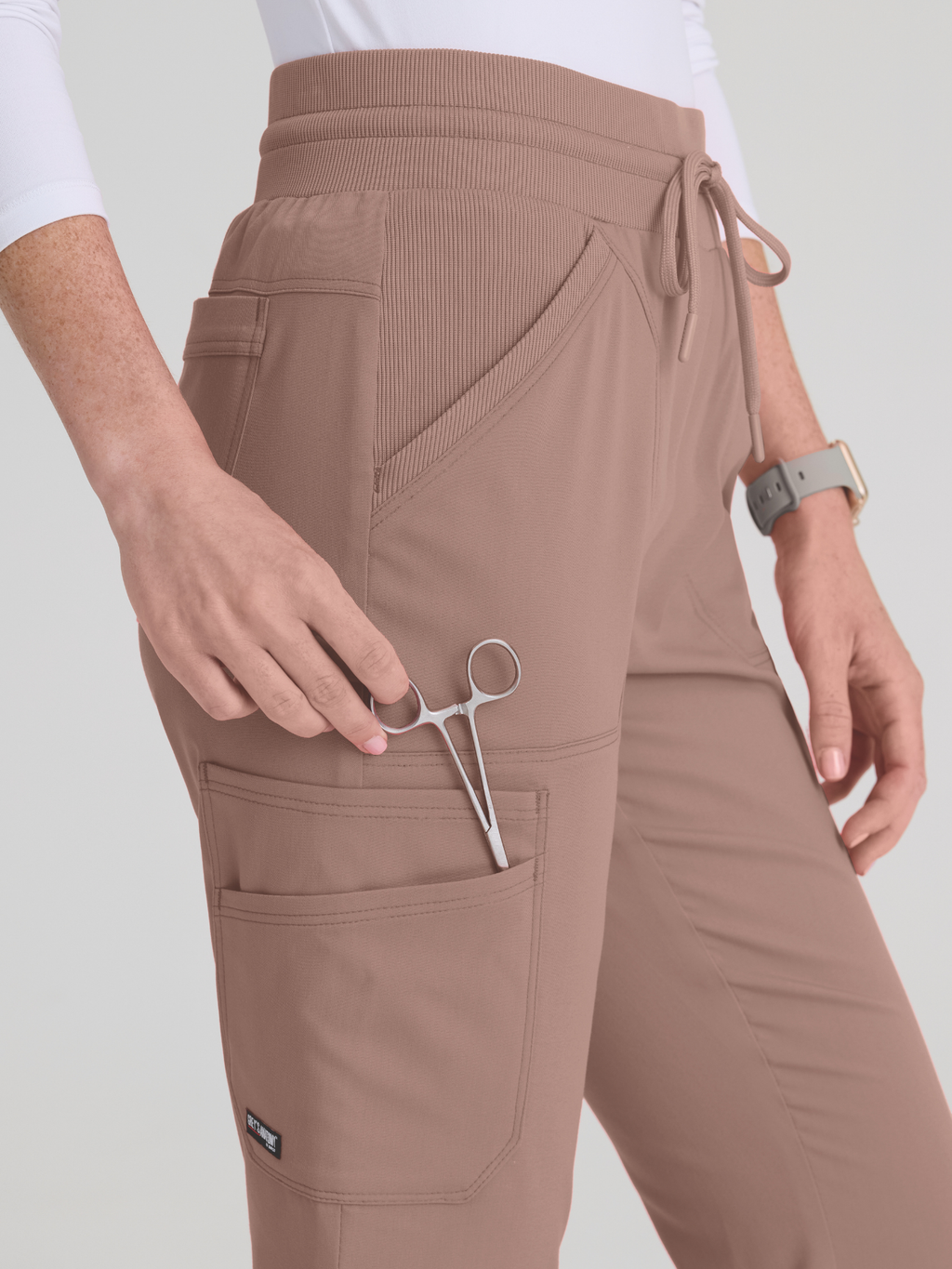 Grey’s Anatomy™ Scrubs Spandex Kristi Mocha